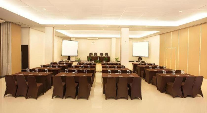 Grage Jogja Hotel Джок'якарта Екстер'єр фото